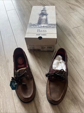 Bass Men’s Two-Tone Brown Leather Boat Shoes